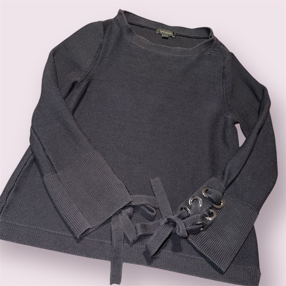 💎 Ann Taylor Navy Blue Lace-Up Sweater